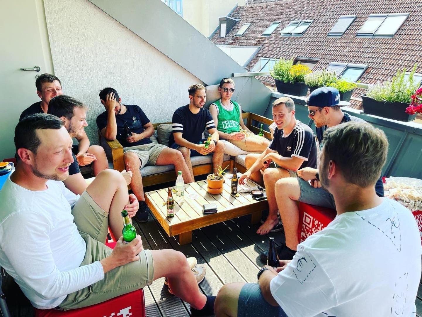 Hostel Mannheim MHG Exterior foto The team of the German national team at the 2018 Tour de France